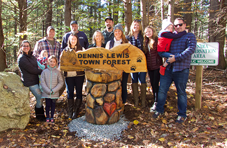 Sign for Dennis Lewis Town Forest